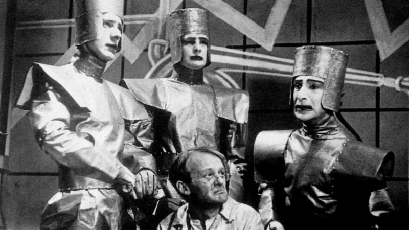 Le réalisateur de "Dark City" adapte le classique de science-fiction "R.U.R." pour le grand écran