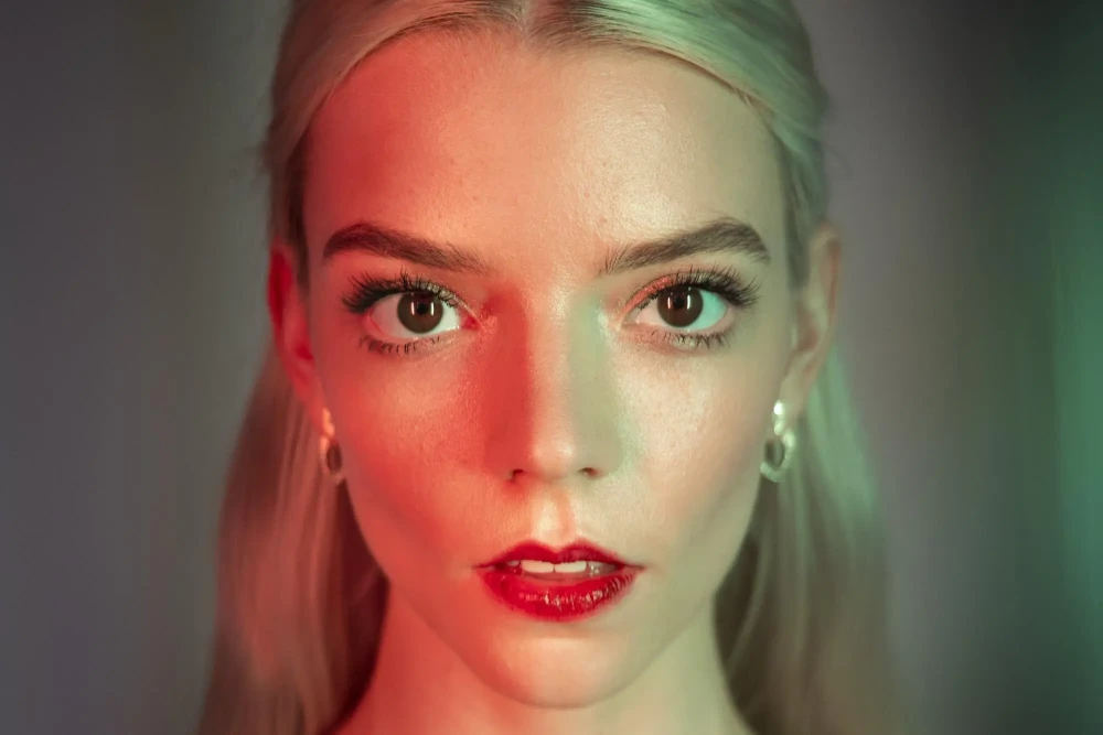 Anya Taylor-Joy incarne une tueuse dans la nouvelle série Netflix "How to Kill Your Family"